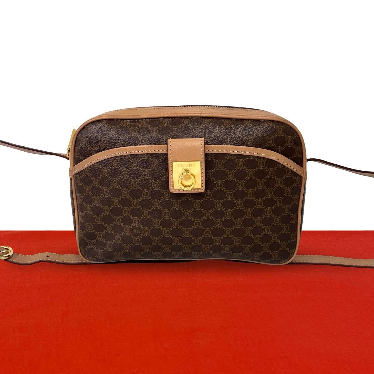 CELINE セリーヌ ロゴ リング 金具 マカダム ブラゾン 柄 PVC レザー ショルダーバッグ ブラウン
 464-7