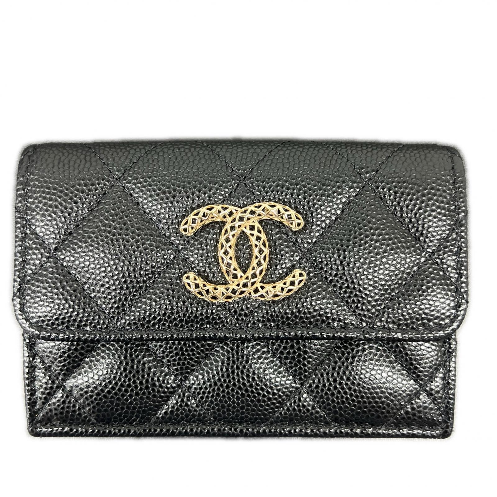 CHANEL 展示品級 美品 シャネル マトラッセ クラシック スモール フラップ ウォレット 三つ折り財布 AP3182 キャビアスキン 新型シリアルシール ブラック レザー メッシュ ココマーク SAランク 中古 鑑定済