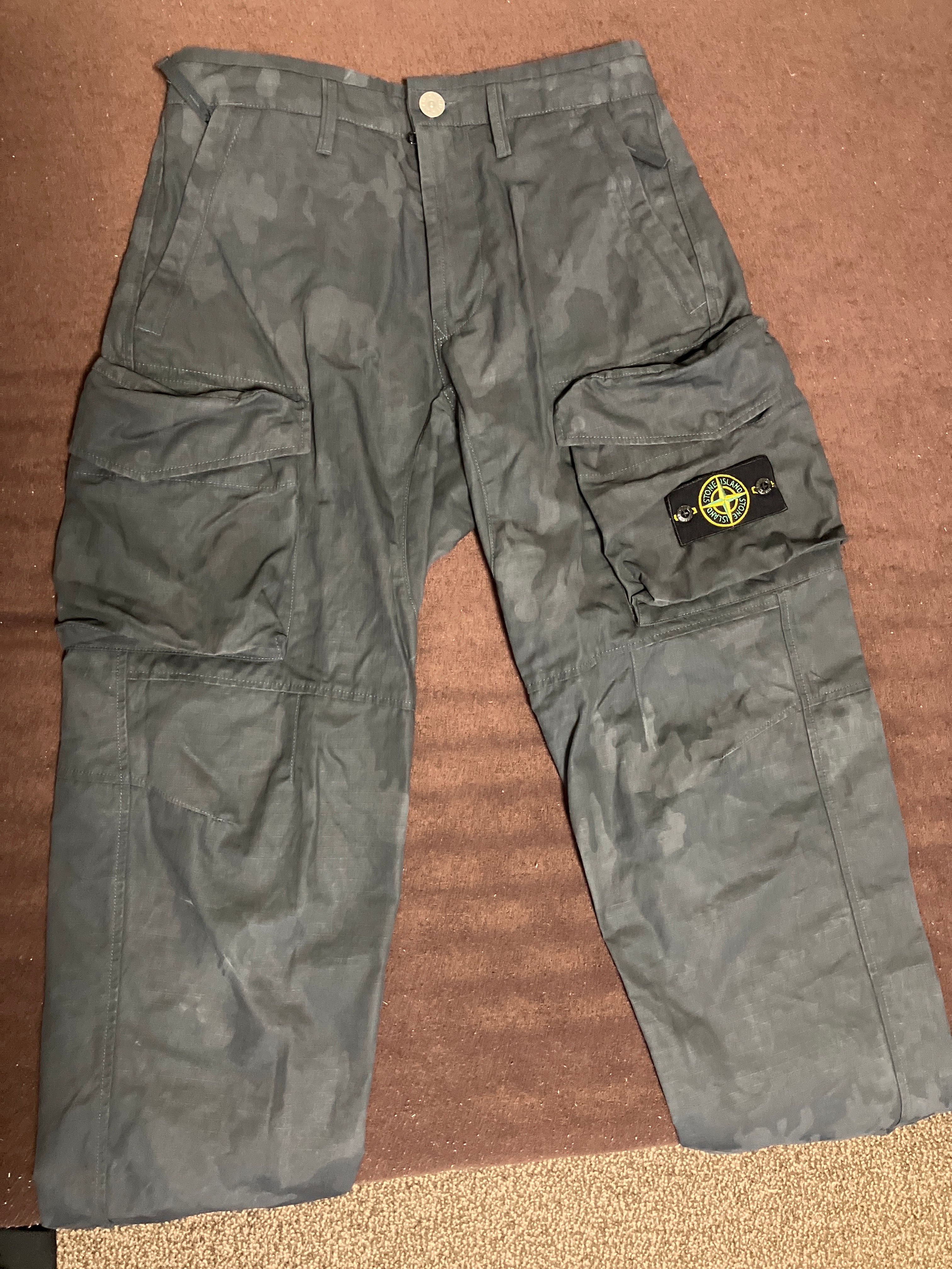 Supreme / Stone Island Reactive Ice Camo Ripstop Cargo Pant "Black"