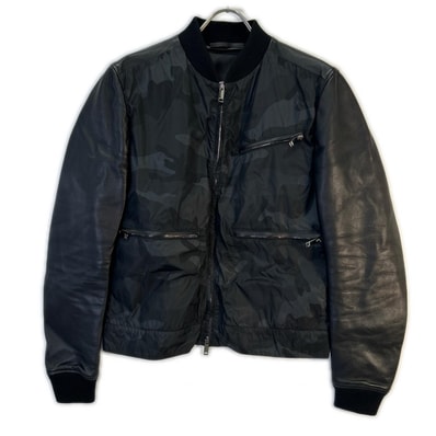 ヴァレンティノ ブラック/カモフラ KV0NAL2030G ジップアップブルゾン 48