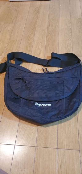 Supreme 2022ss Small Messenger Bag