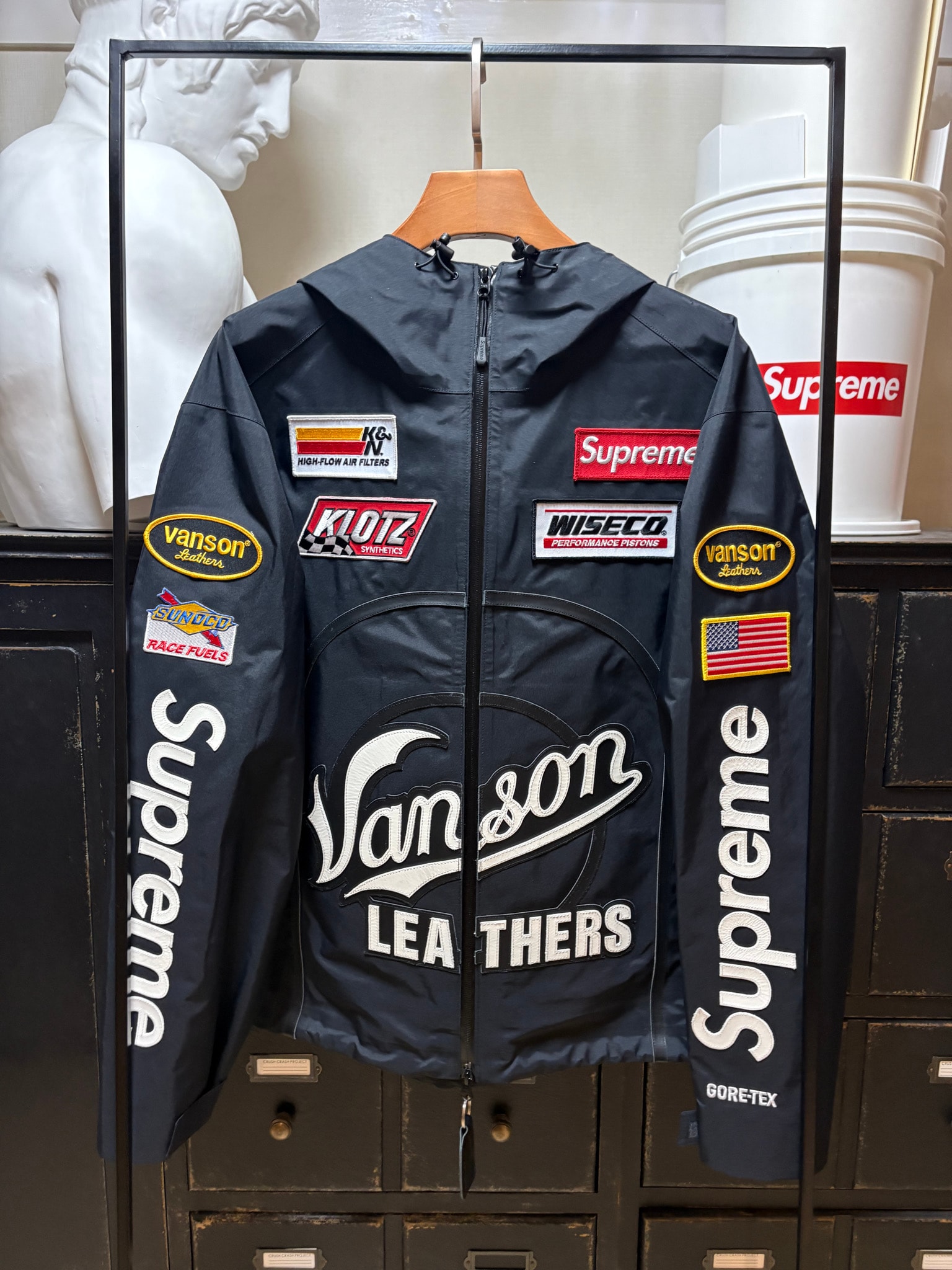 Supreme x Vanson Leathers GORE-TEX Shell Jacket "Black"