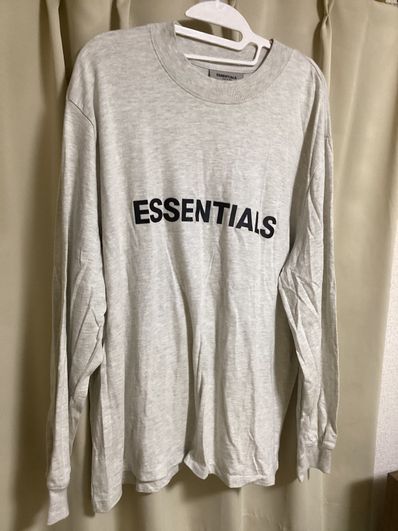 ESSENTIALS Long Sleeve T-Shirt