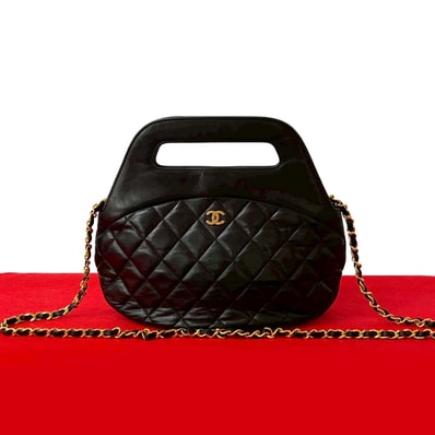 CHANEL シャネル マトラッセ ココマーク ラムスキン ショルダーバッグ ブラック
20060