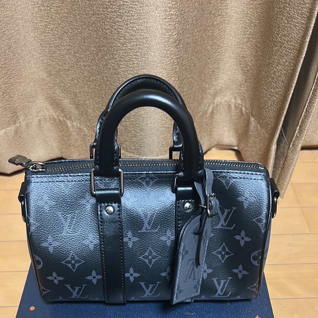 Louis Vuitton Keepall Bandoulière 25 Monogram Eclipse Reverse