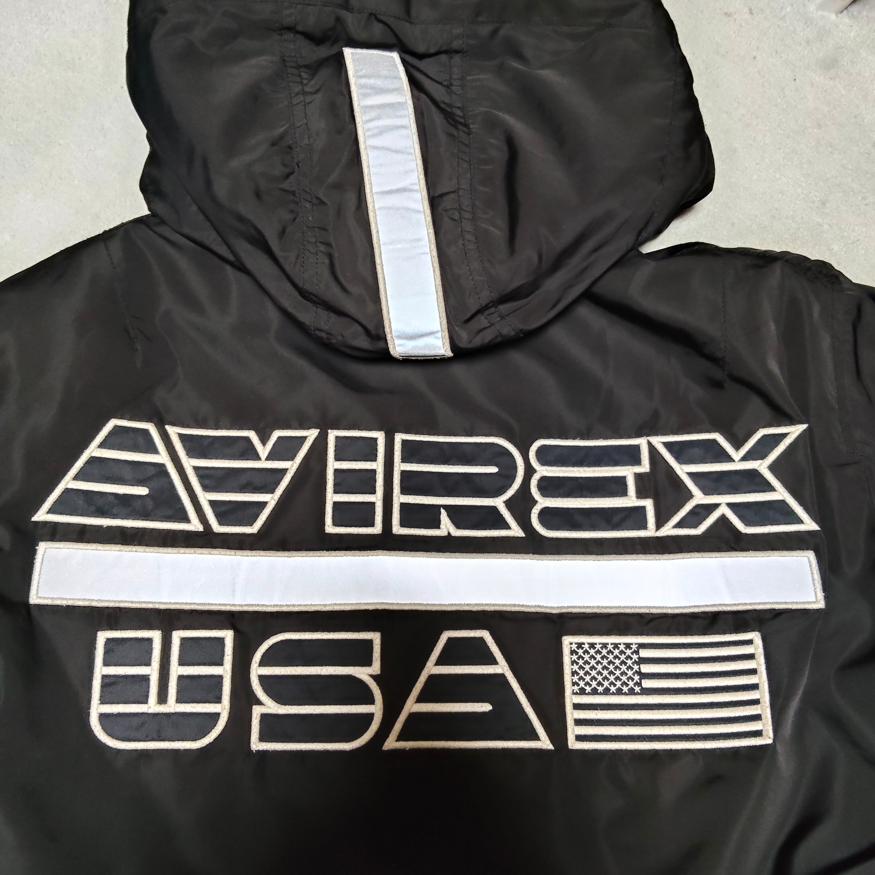 avirex アヴィレックス フライトジャケット MA-1 ミリタリー ストレッチ ソフトシェル MA-1 USA STREET GEAR COLLECTION ストリートギアコレクション 刺繍 ワッペン パッチ ブラック 黒 メンズ Mサイズ 6182183