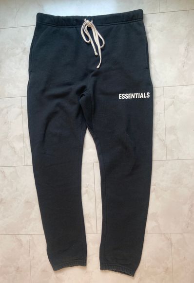 FEAR OF GOD Essentials Graphic Sweatpants "Black"