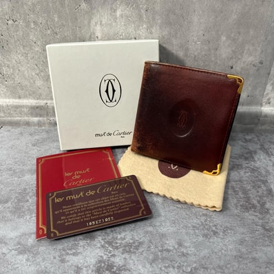 カルティエPOJ10014 二つ折り財布 メンズ