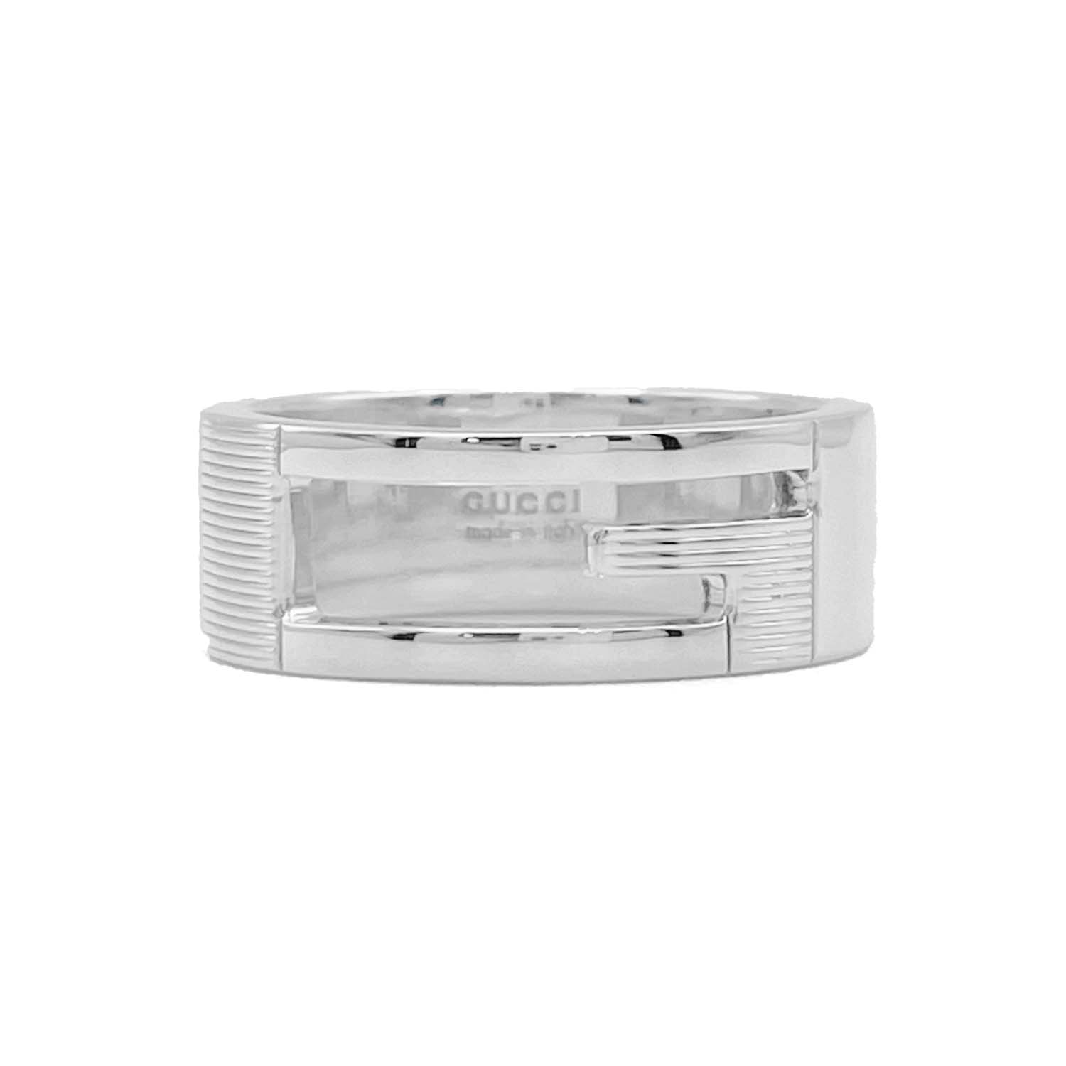 GUCCI グッチ ブランデッドG ロゴ カットアウト リング・指輪
SV925 17号 シルバー 新品仕上済 メンズ
【中古】