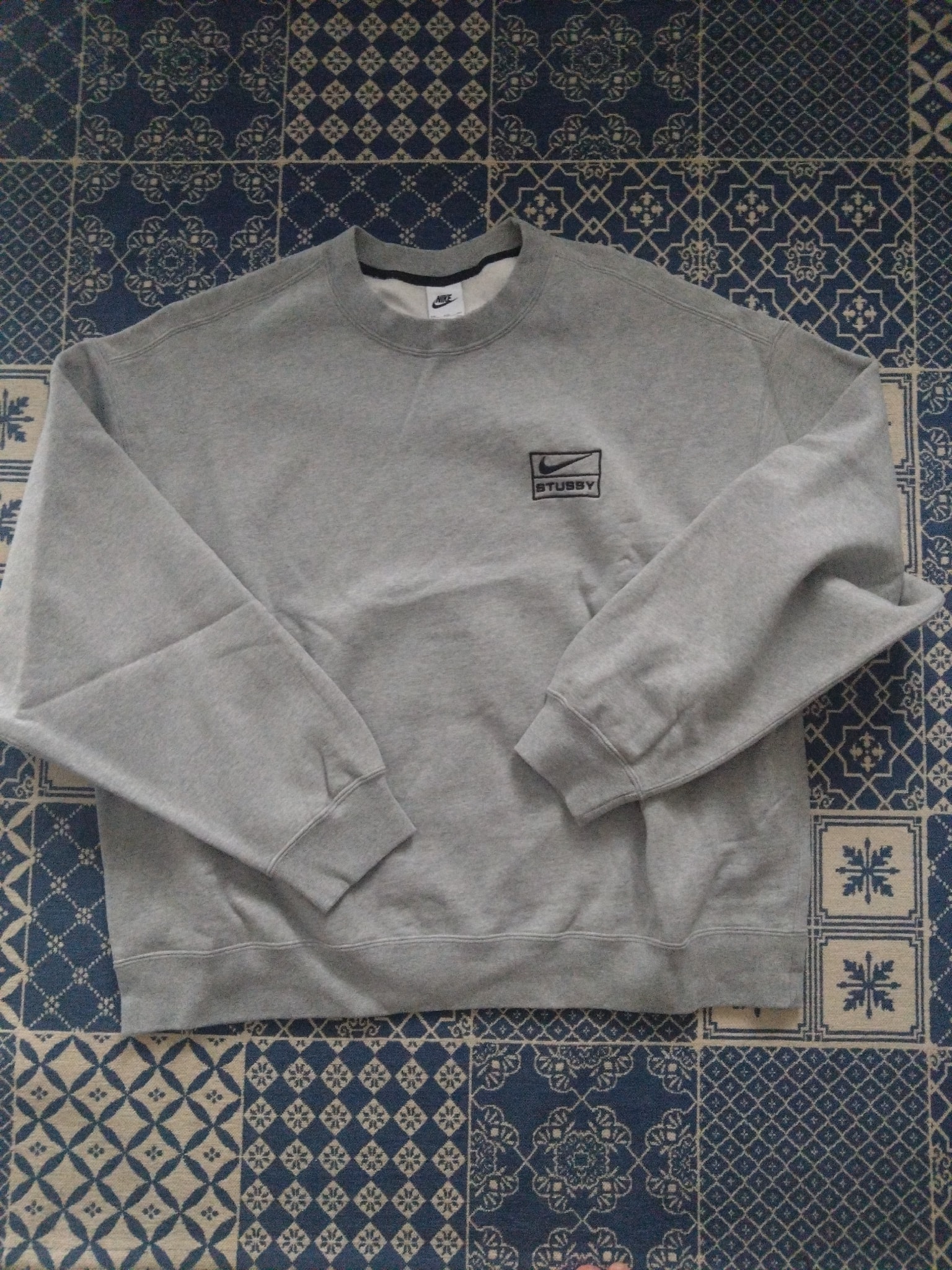 Stussy x Nike Fleece Crew (US Size) "Grey" DO9337-063