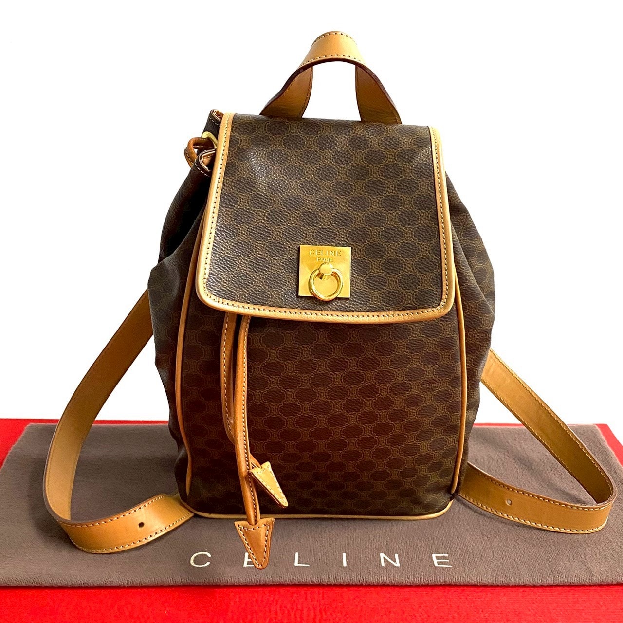 CELINE セリーヌ マカダム ブラゾン トリオンフ 柄 ロゴ リング金具 レザー PVC リュックサック ブラウン
 43496
