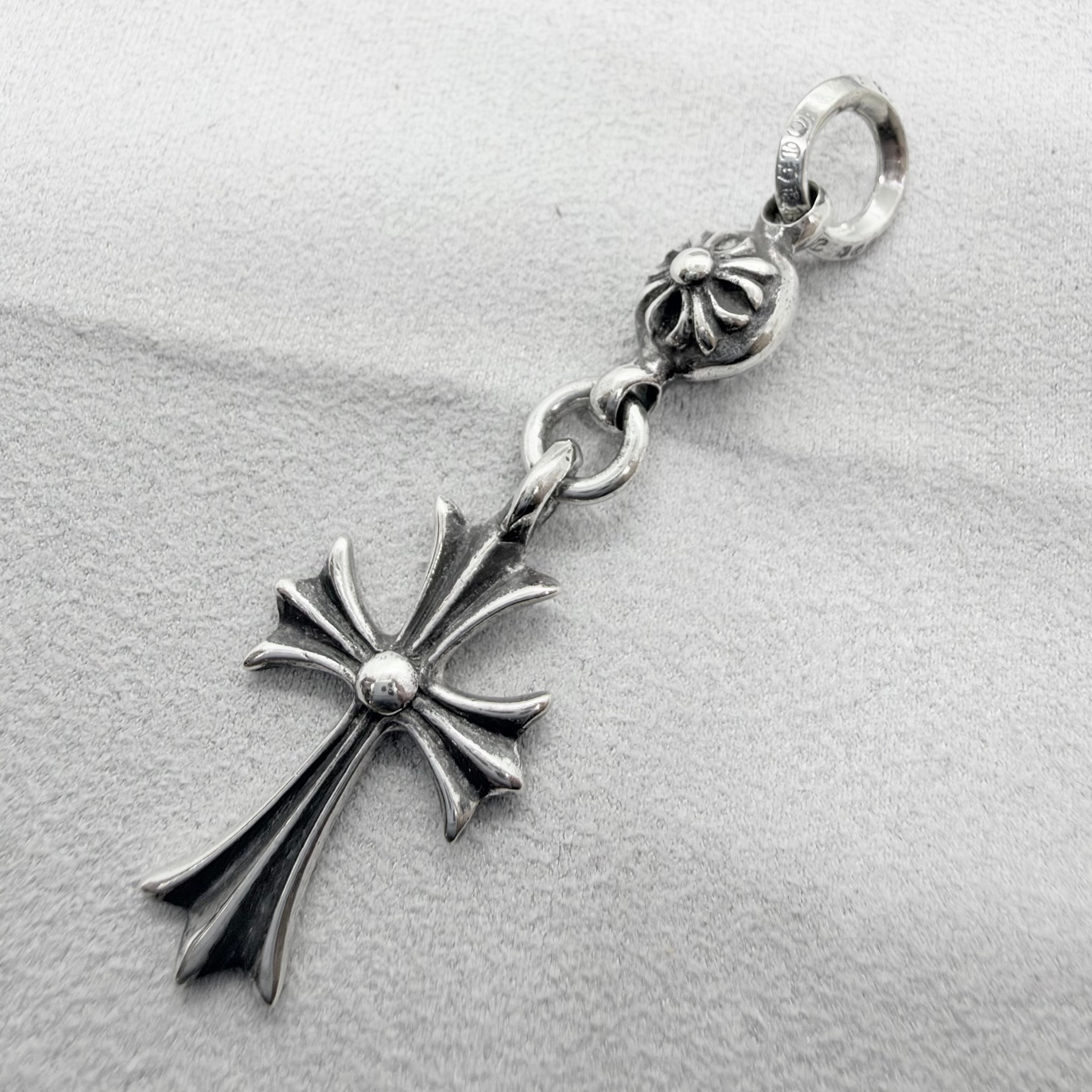 Chrome Hearts 1 Ball Tiny CH Cross Charm "Silver"