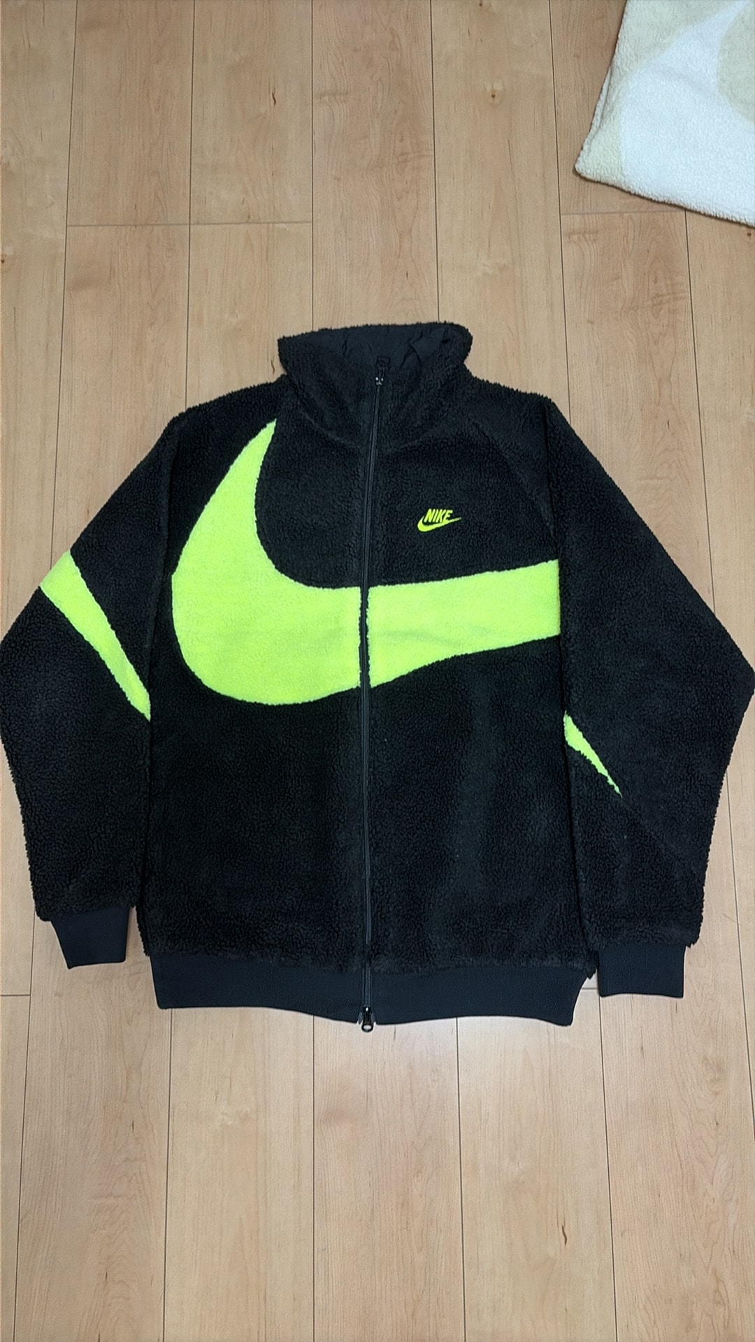 Nike Big Swoosh Reversible Boa Jacket"Black Neon"