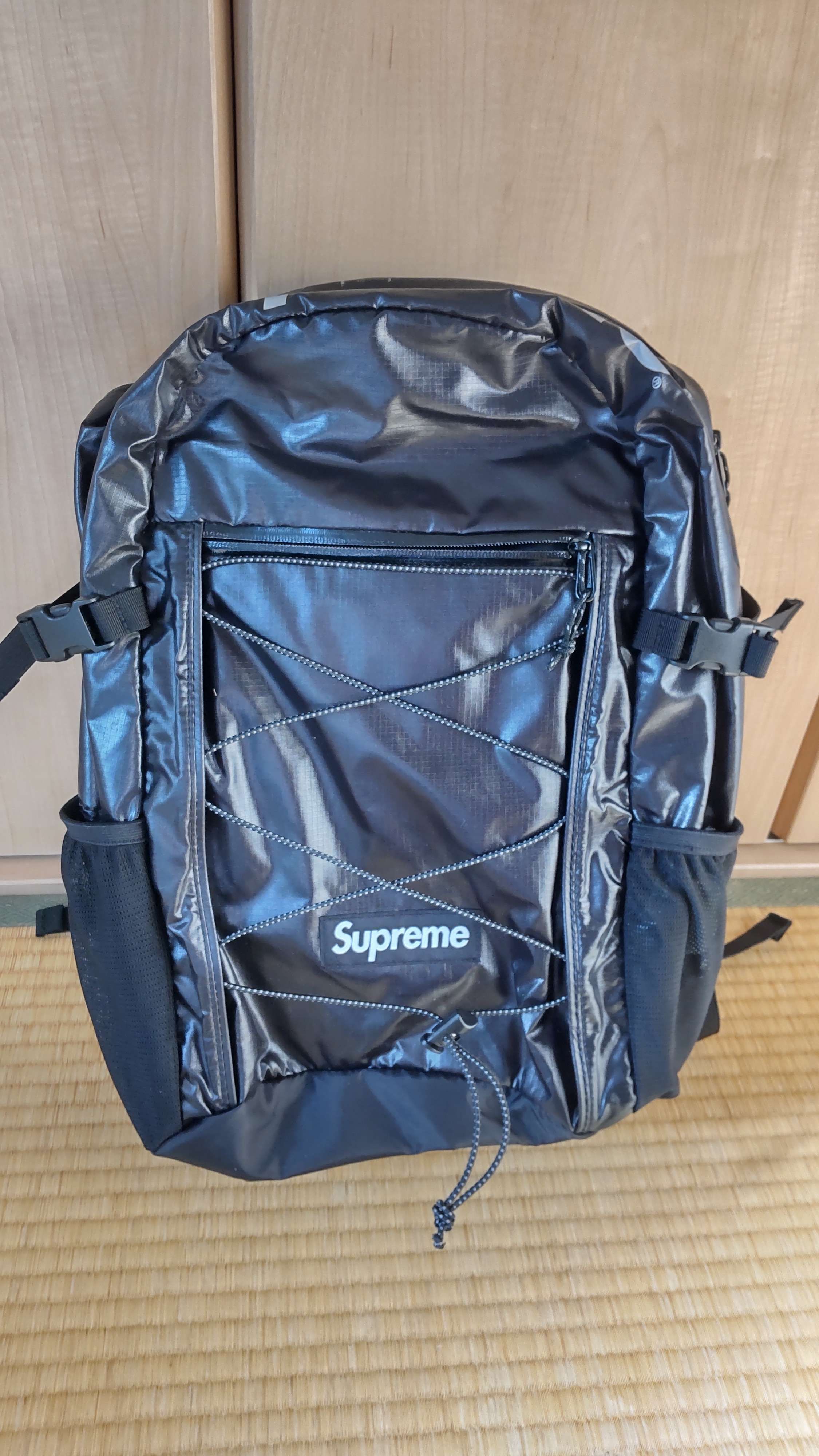 Supreme 17FW Backpack "Black"