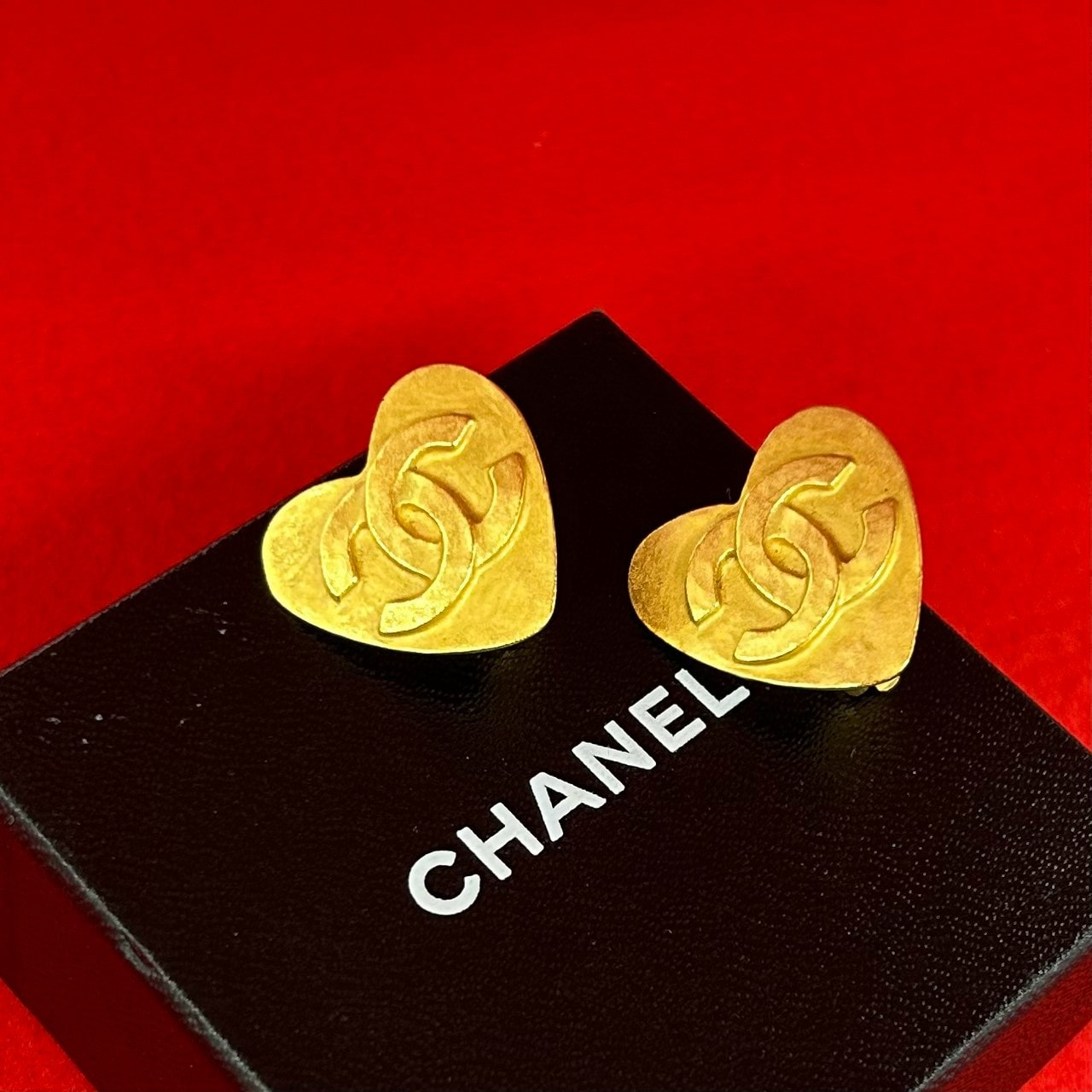 CHANEL シャネル ココマーク ハートモチーフ イヤリング GP イヤリング ゴールド
 2665b