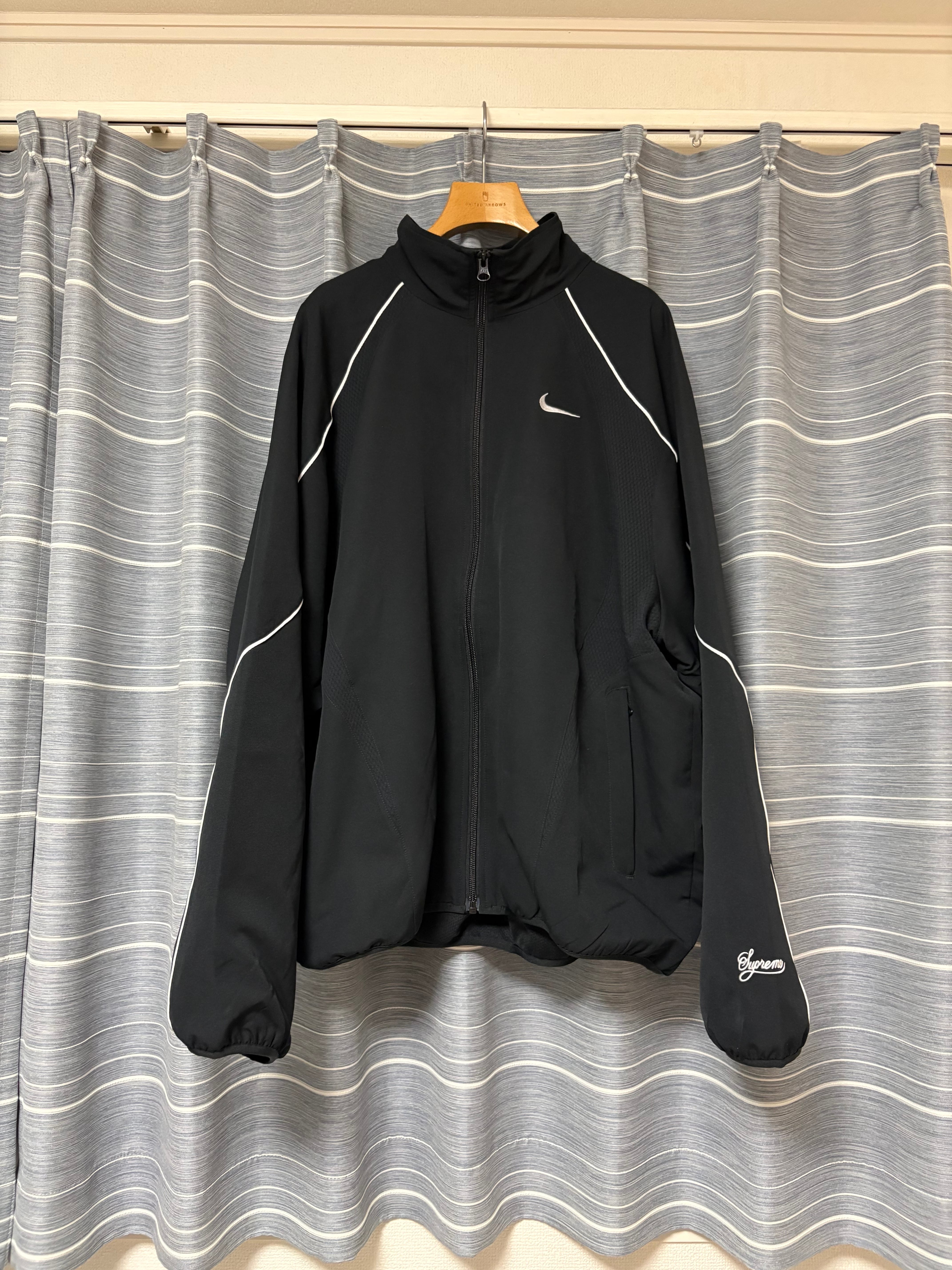 Supreme x Nike Track Jacket "Black"