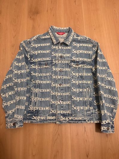 Supreme Frayed Logos Denim Trucker Jacket "Blue"
