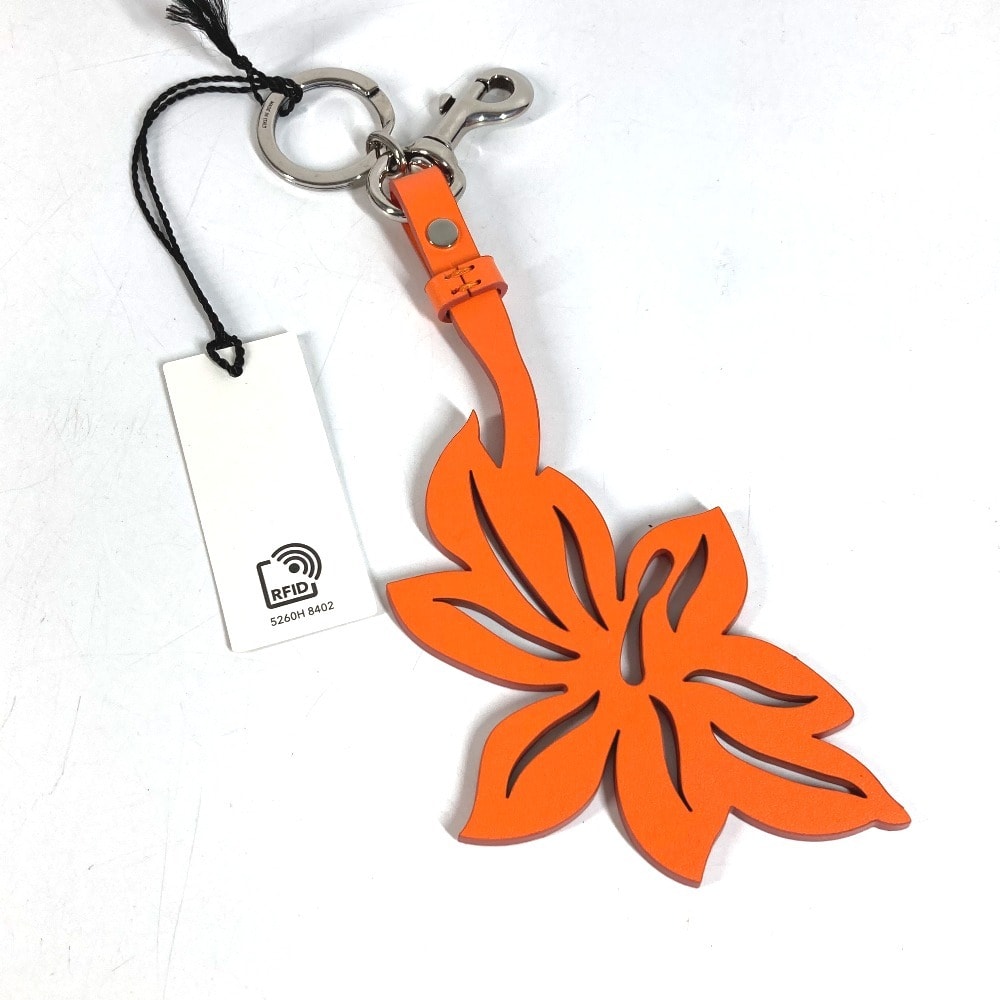 グッチ GUCCI フラワー 花 822098 バッグチャーム チャーム キーホルダー レザー オレンジ 未使用