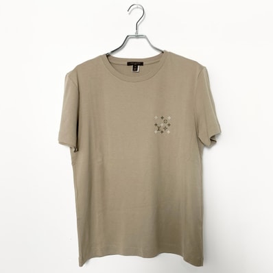 LOUIS VUITTON モノグラムワンポイントTシャツ "Beige"