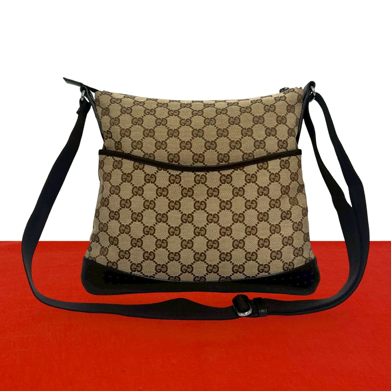 GUCCI グッチ GG モノグラム  キャンバス レザー ショルダーバッグ ブラウン
 21399