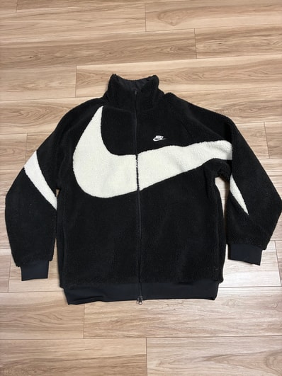 Nike Big Swoosh Reversible Boa Jacket "Black Sail"