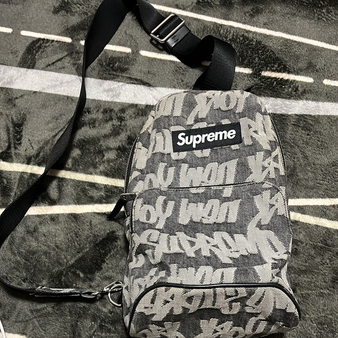 Supreme Fat Tip Jacquard Denim Sling Bag 