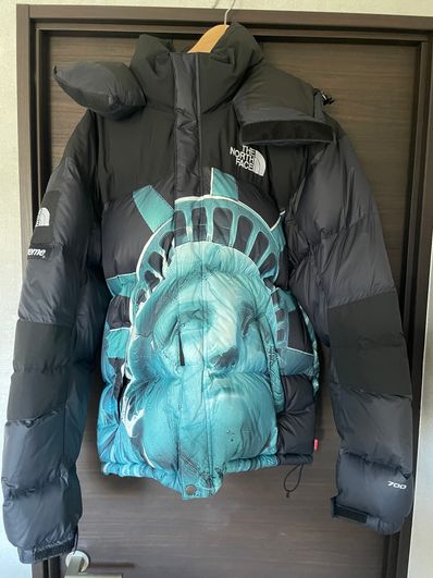 Supreme x The North Face Statue of Liberty Baltoro Jacket "Black"