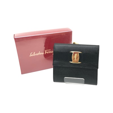 Salvatore Ferragamo サルヴァトーレフェラガモ レディース 二つ折り財布 がま口財布 ヴァラ 型押し 22-3058 ブラック