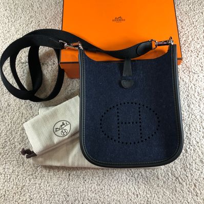 Hermes Evelyne 1 Felt "Navy"