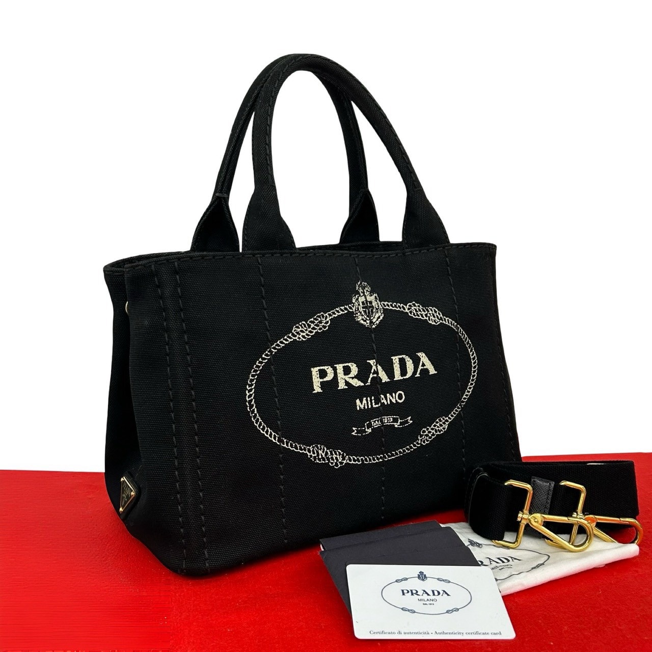 PRADA プラダ カナパ 三角ロゴ 金具 キャンバス ショルダーバッグ ブラック
11720