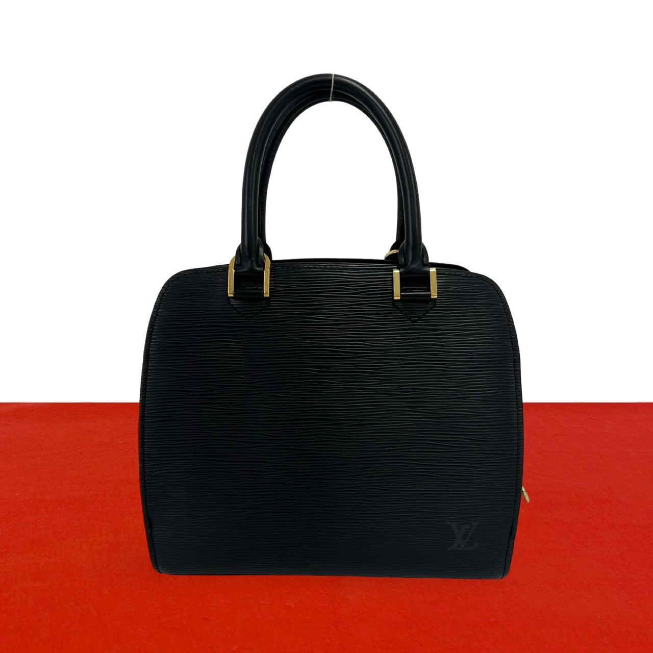 LOUIS VUITTON ルイヴィトン ポンヌフ エピ レザー ハンドバッグ ノワール ブラック
 40829