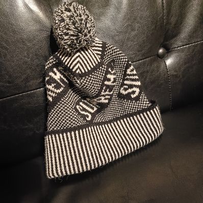 Supreme Banner Beanie "Black"