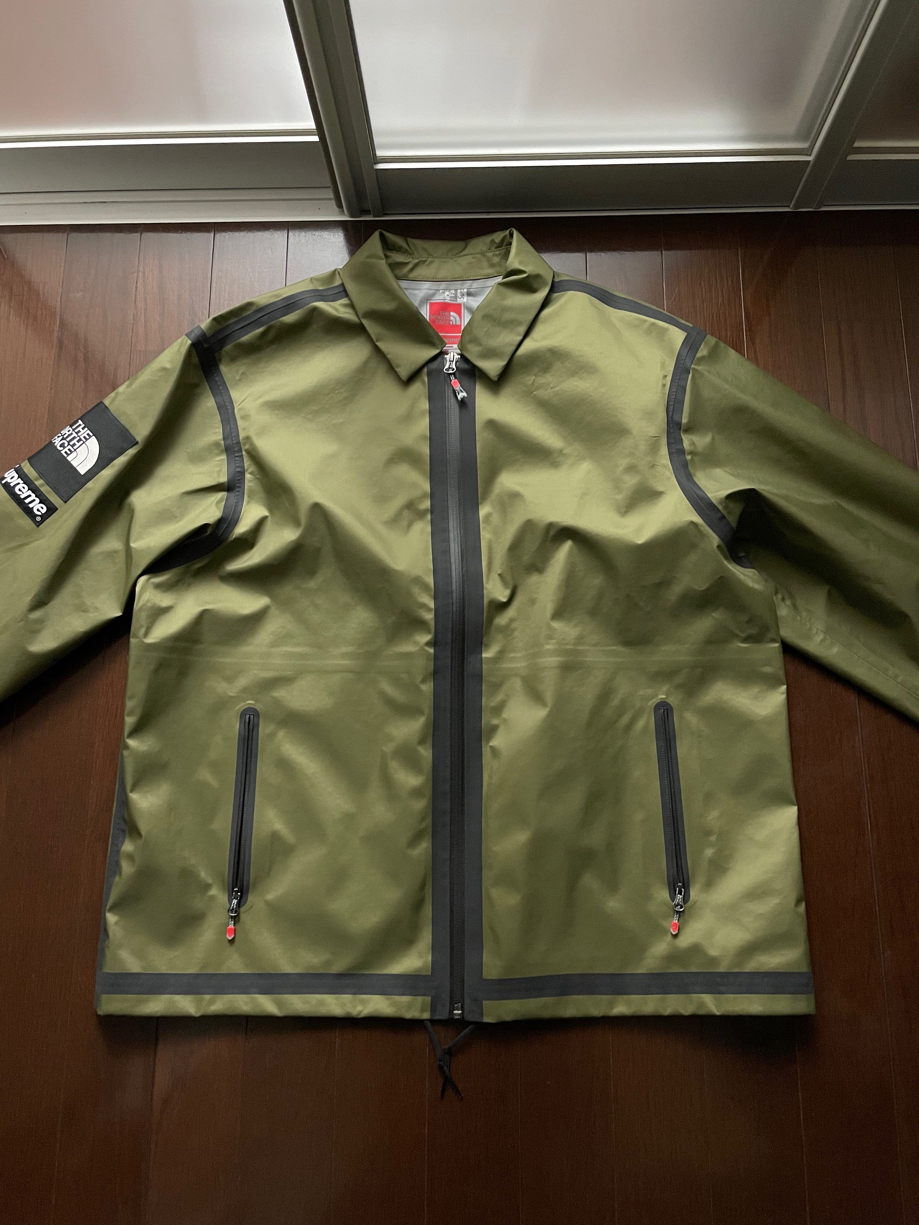 Supreme x The North Face Summit Series Outer Tape Seam Coaches Jacket "Olive"