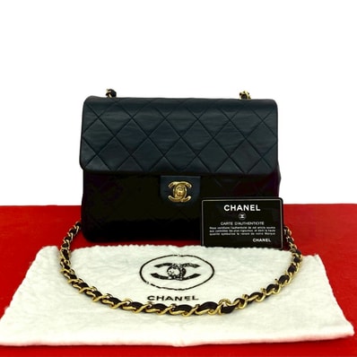 CHANEL シャネル マトラッセ ココマーク ラムスキン ショルダーバッグ ブラック
45418