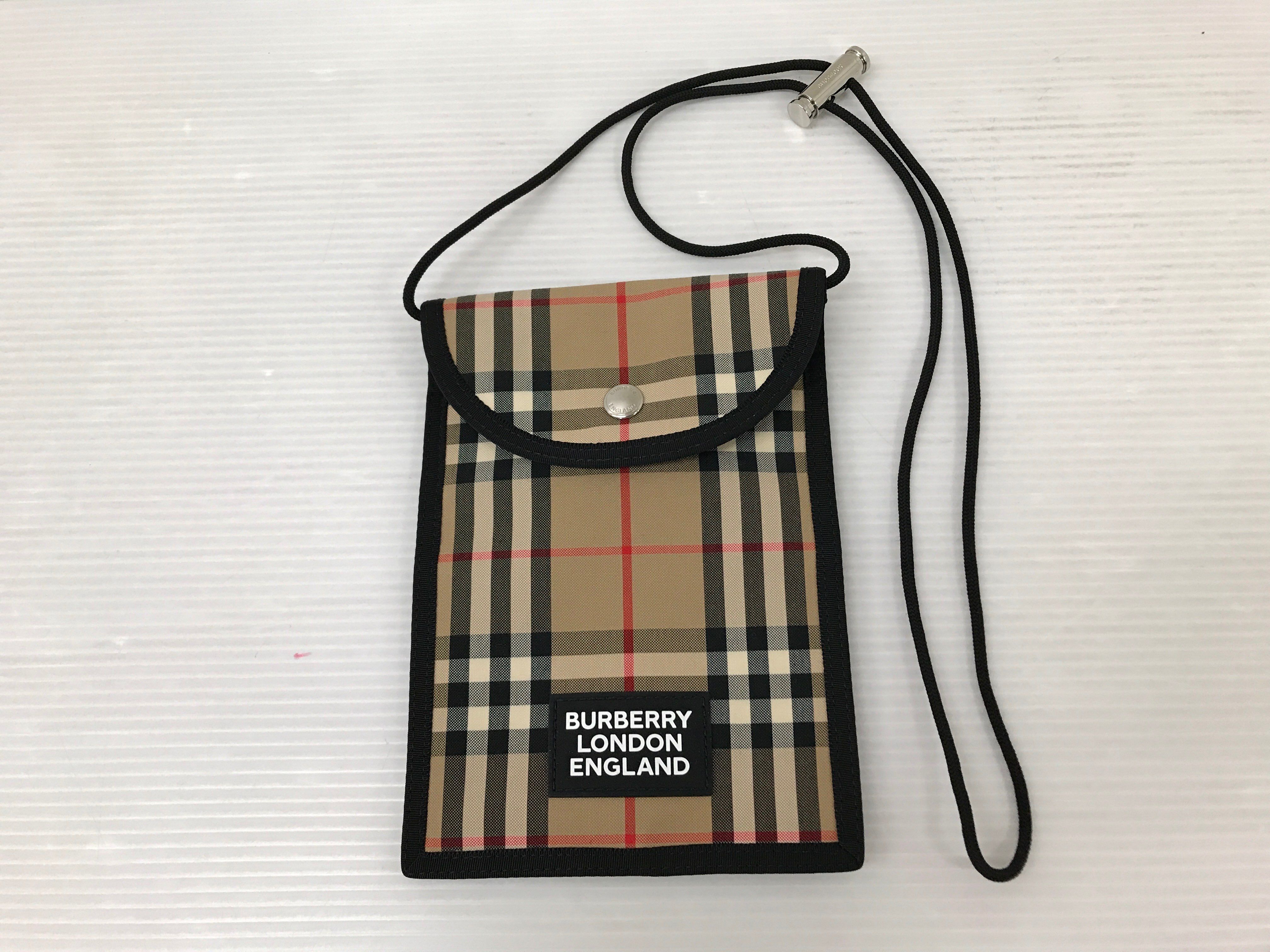 Burberry チェックショルダーバッグ