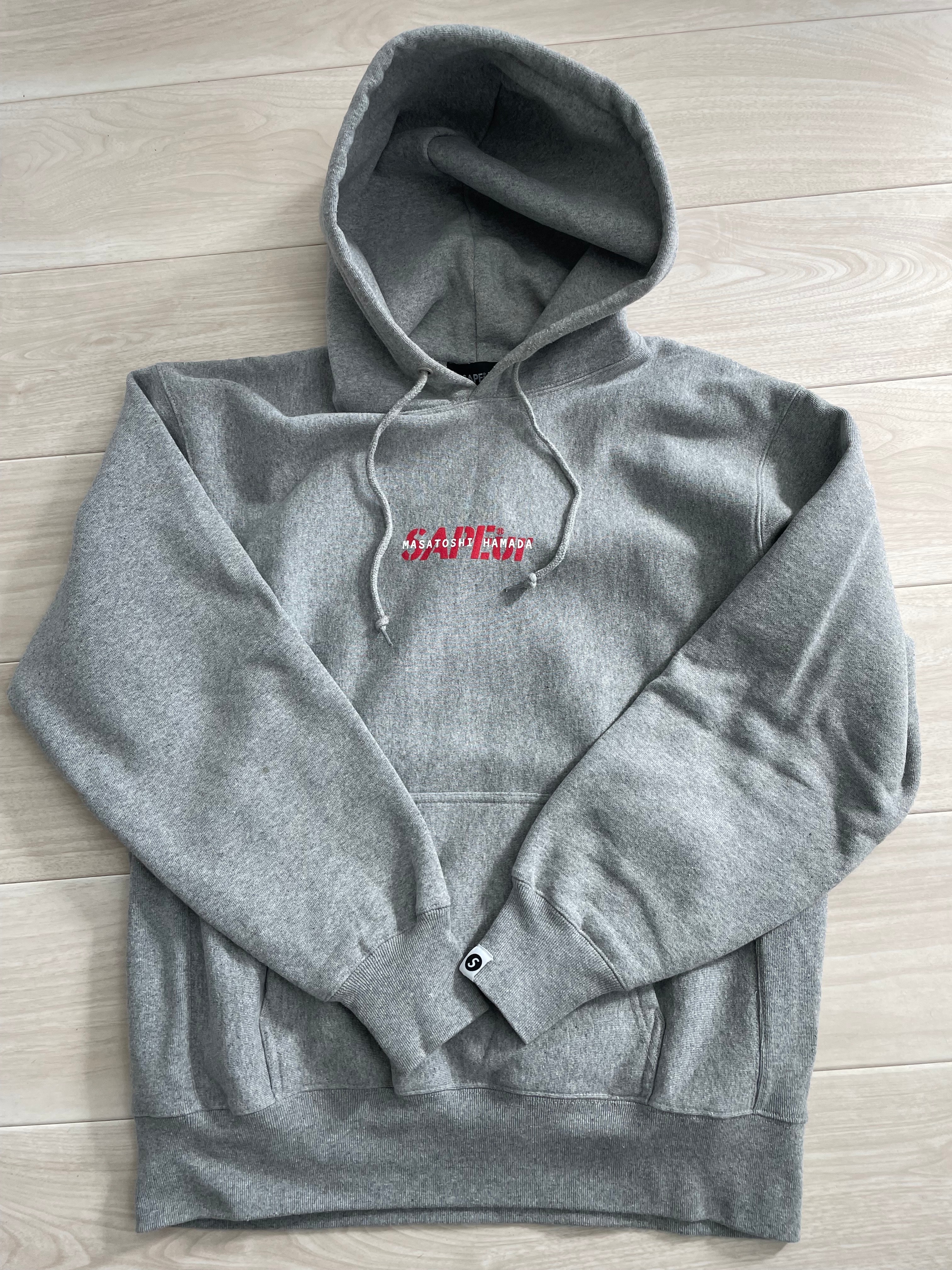 SAPEur x MASATOSHI HAMADA Hoodie "Red"