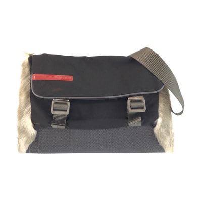美品 PRADA プラダ プラダスポーツ テスート ブラック 黒 シルバー金具 ナイロン ファー/ ボディバッグ ウエストポーチ バムバッグ 601304 【中古】