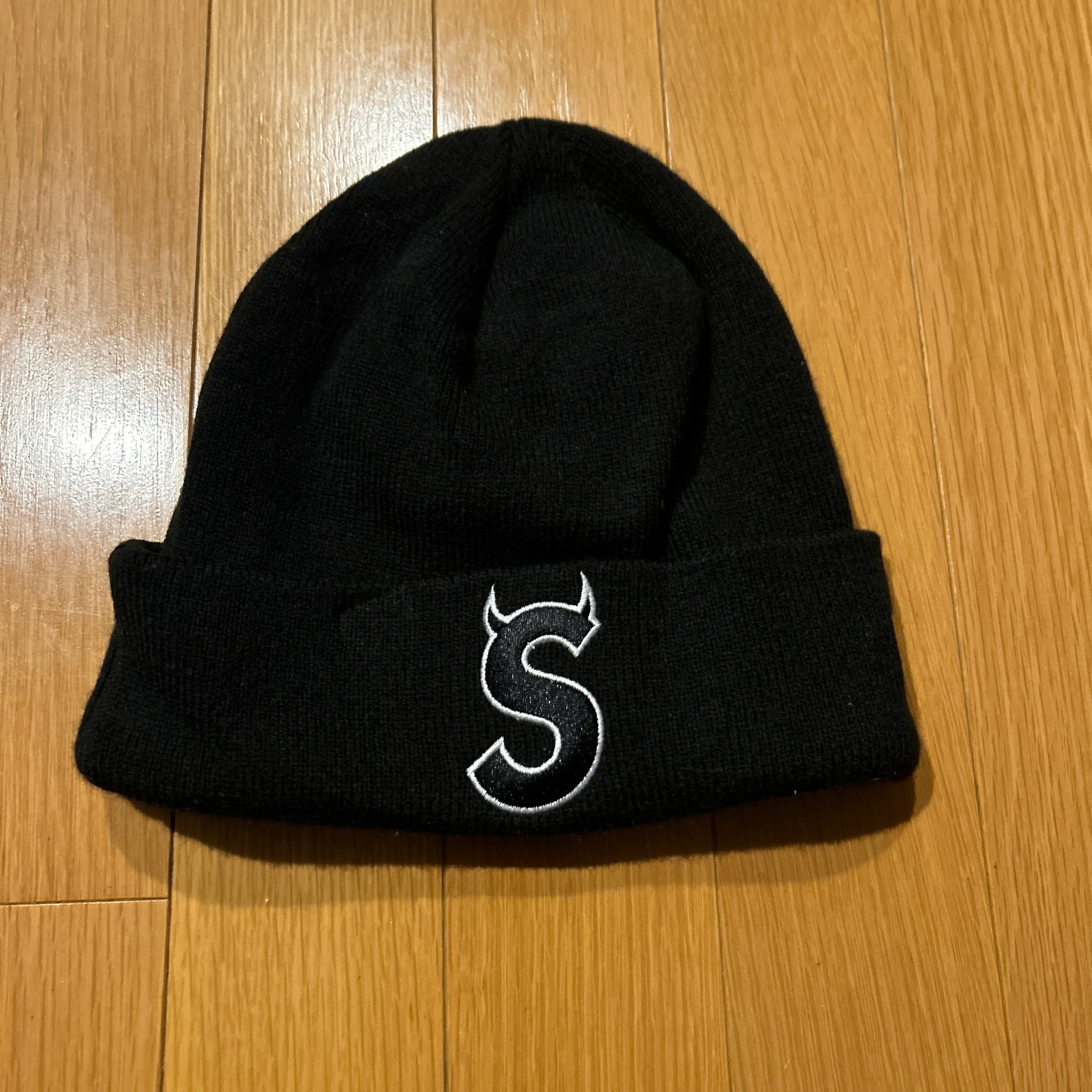 Supreme New Era S Logo Beanie "Black" (22FW)