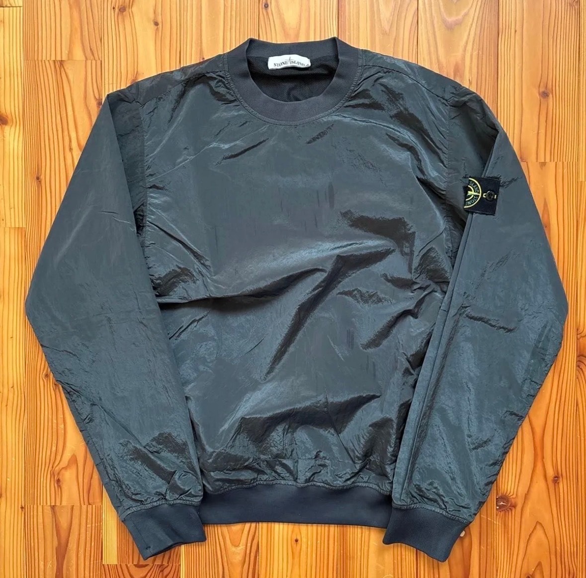 STONE ISLAND ナイロンメタルプルオーバー