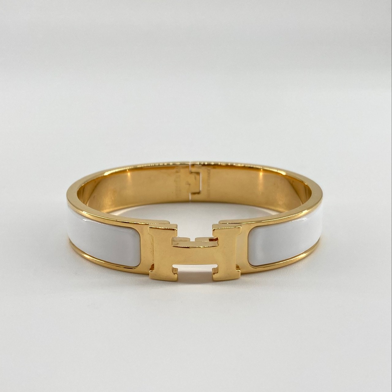 HERMES(エルメス) クリックH PM バングル ホワイト×ゴールド