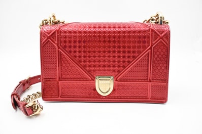 ディオール ディオラマ フラップ ショルダーバッグ メタリックレザー