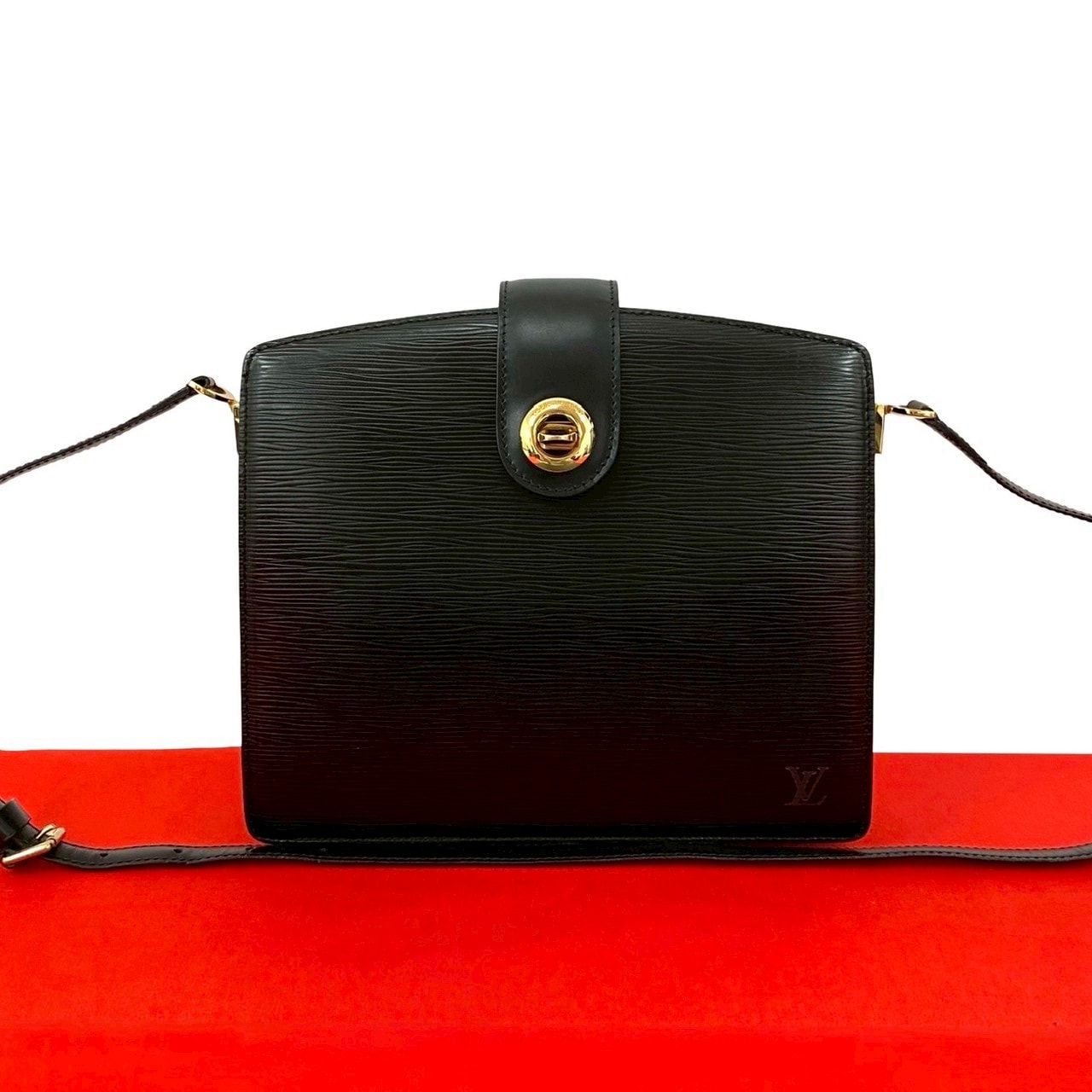 LOUIS VUITTON ルイヴィトン カプチン エピ レザー ショルダーバッグ ブラック
543-9