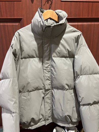 FEAR OF GOD ESSENTIALS Puffer Jacket "Silver Reflective"
