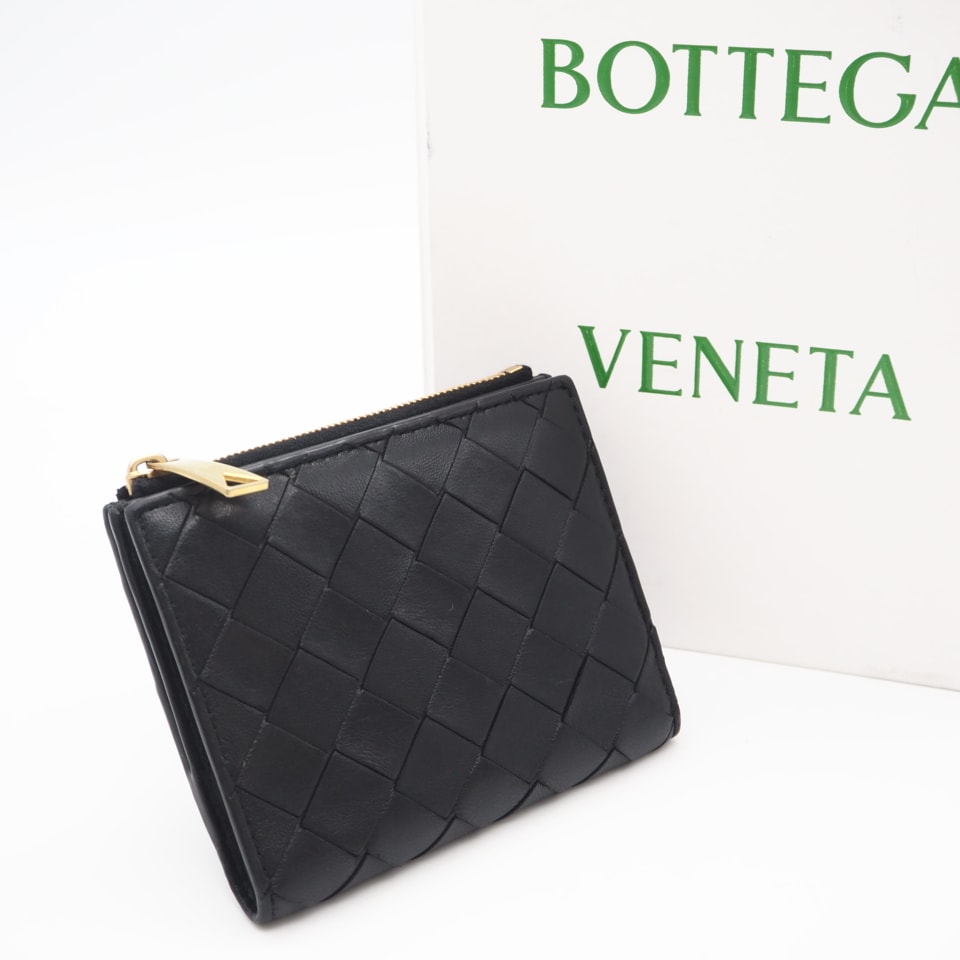 BOTTEGAVENETA ボッテガヴェネタ イントレチャート スモール 二つ折りウォレット 742330 二つ折り財布 ブラック ラムスキン レディース