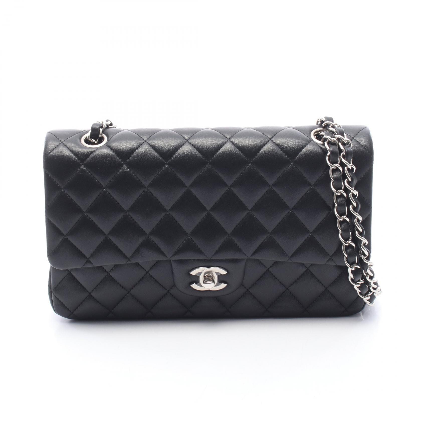 シャネル CHANEL マトラッセ Wフラップ ショルダーバッグ バッグ ラムスキン(羊革) レディース ブラック系 【中古】