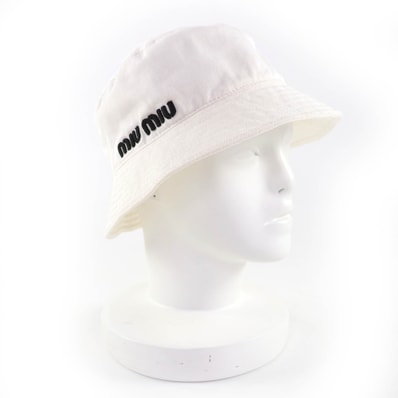 美品 ミュウミュウ ハット ホワイト レディース M 5HC196