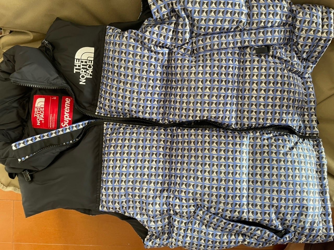 Supreme x The North Face Studded Nuptse Vest "Royal"