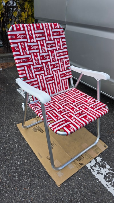 Supreme Lawn Chair Supreme Lawn Chair