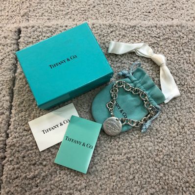 ティファニー リターントゥ オーバルタグ シルバー