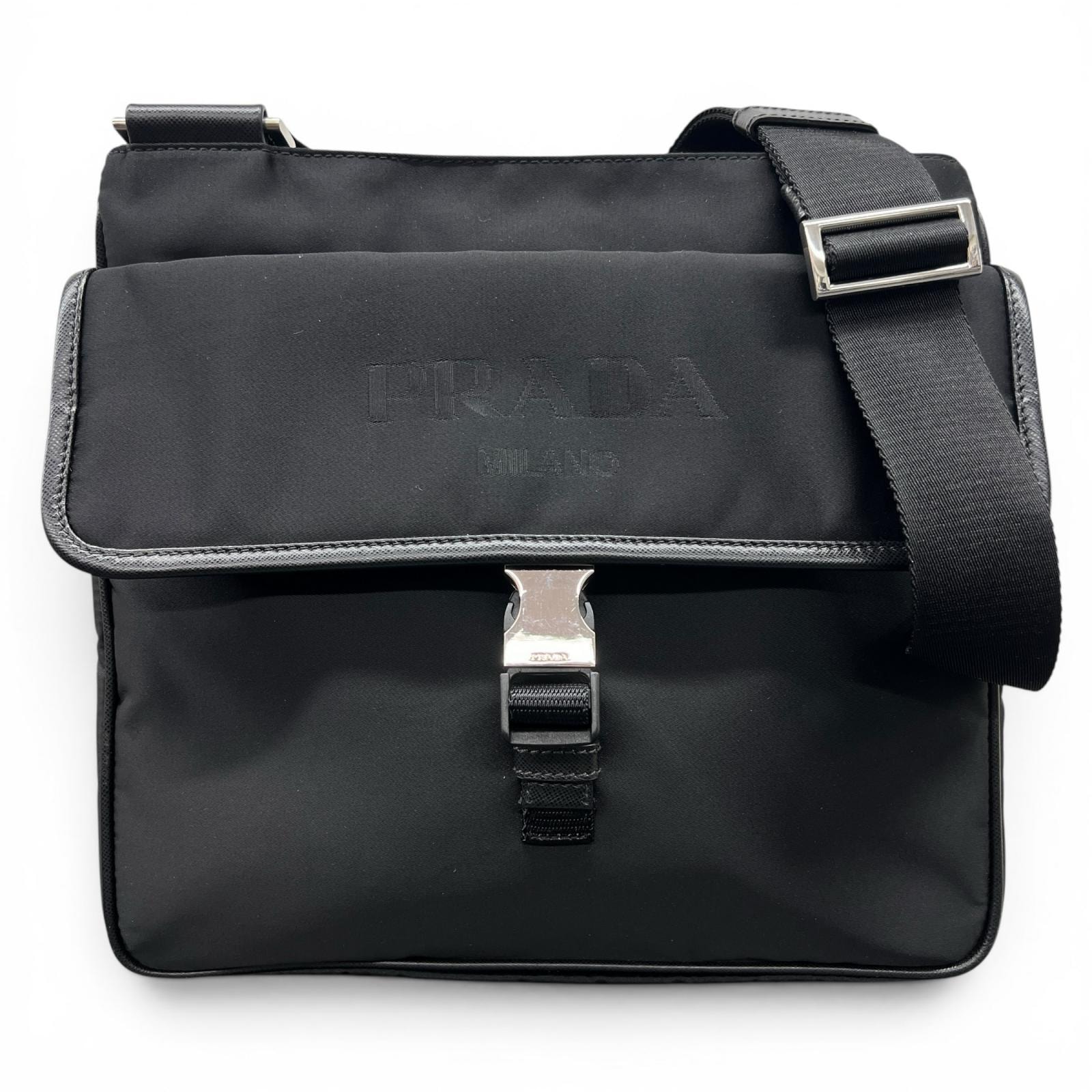 PRADA 極美品 プラダ テスート サフィアーノ ショルダーバッグ VA0269 ナイロン レザー ブラック トライアングルロゴ 三角プレート ロゴプレート クロスボディ メッセンジャー Aランク 鑑定済 中古